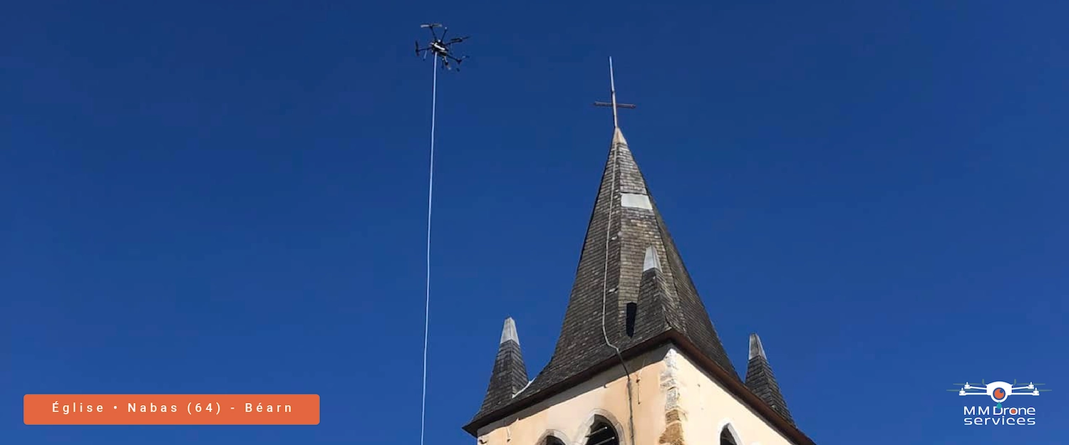 Église de Nabas - Nettoyage complet sols, murs et toitures • M.M Drone Services